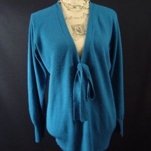 Newport News Sweater V-Neck